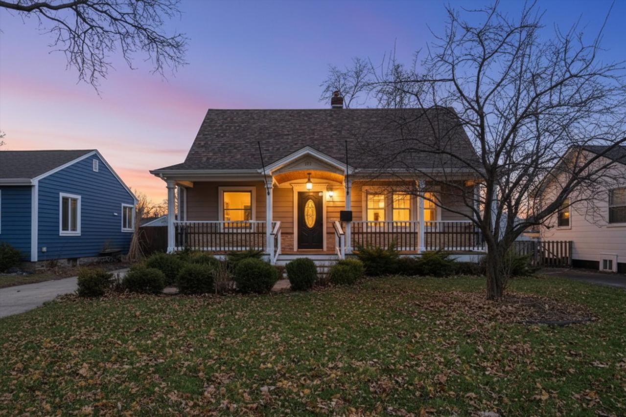 251 N Michigan Ave., Villa Park, IL 60181