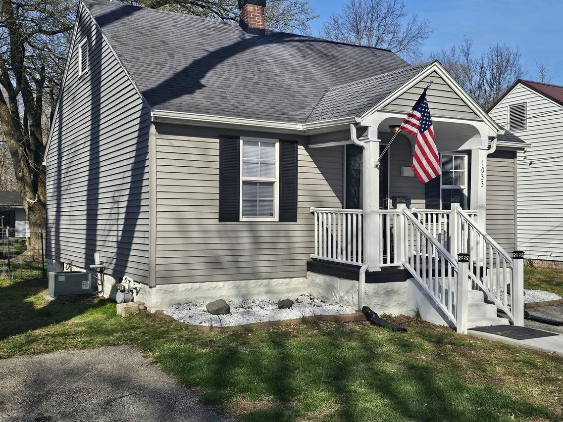 1033 S 17th St., Mt Vernon, IL 62864