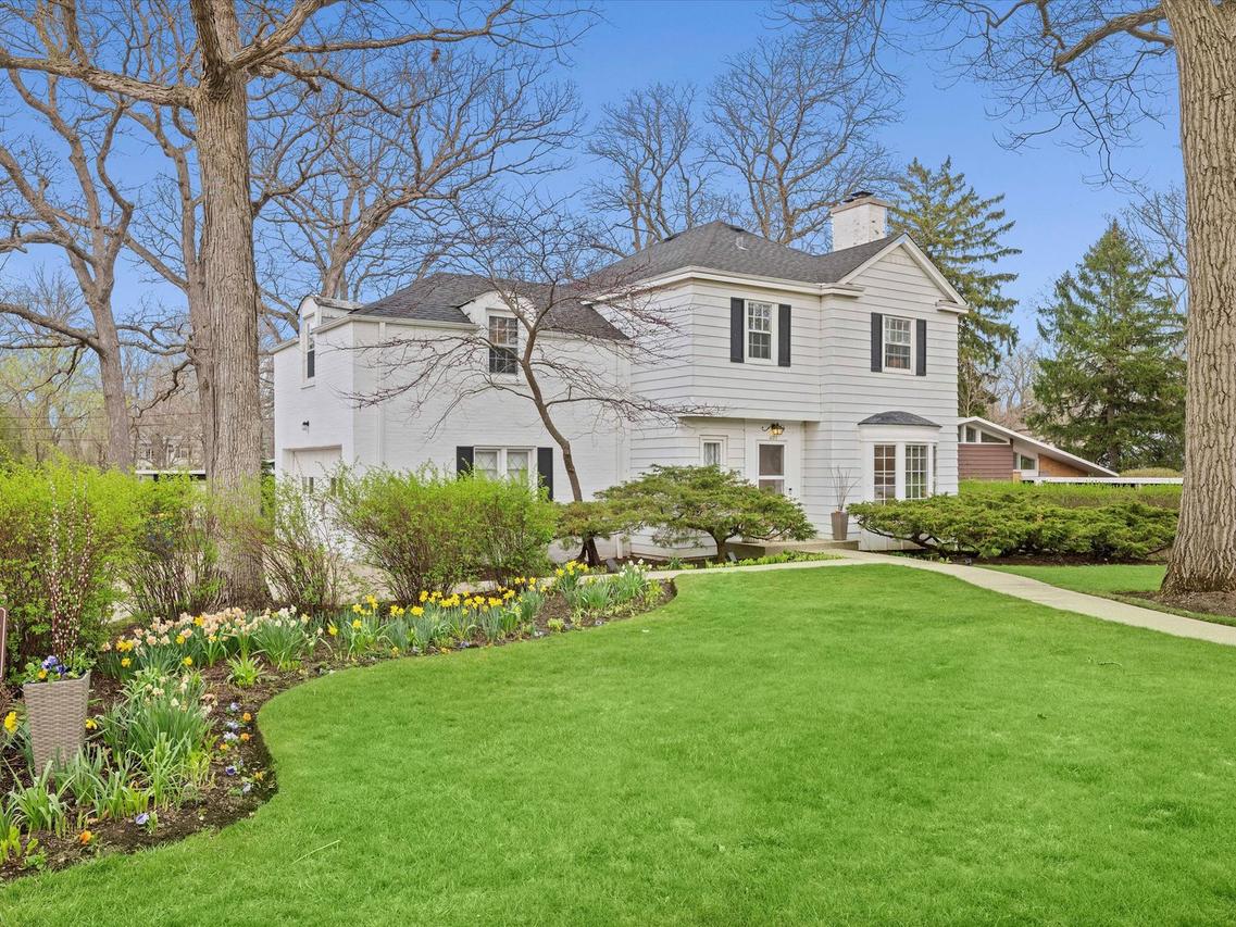 1177 Wade St., Highland Park, IL 60035