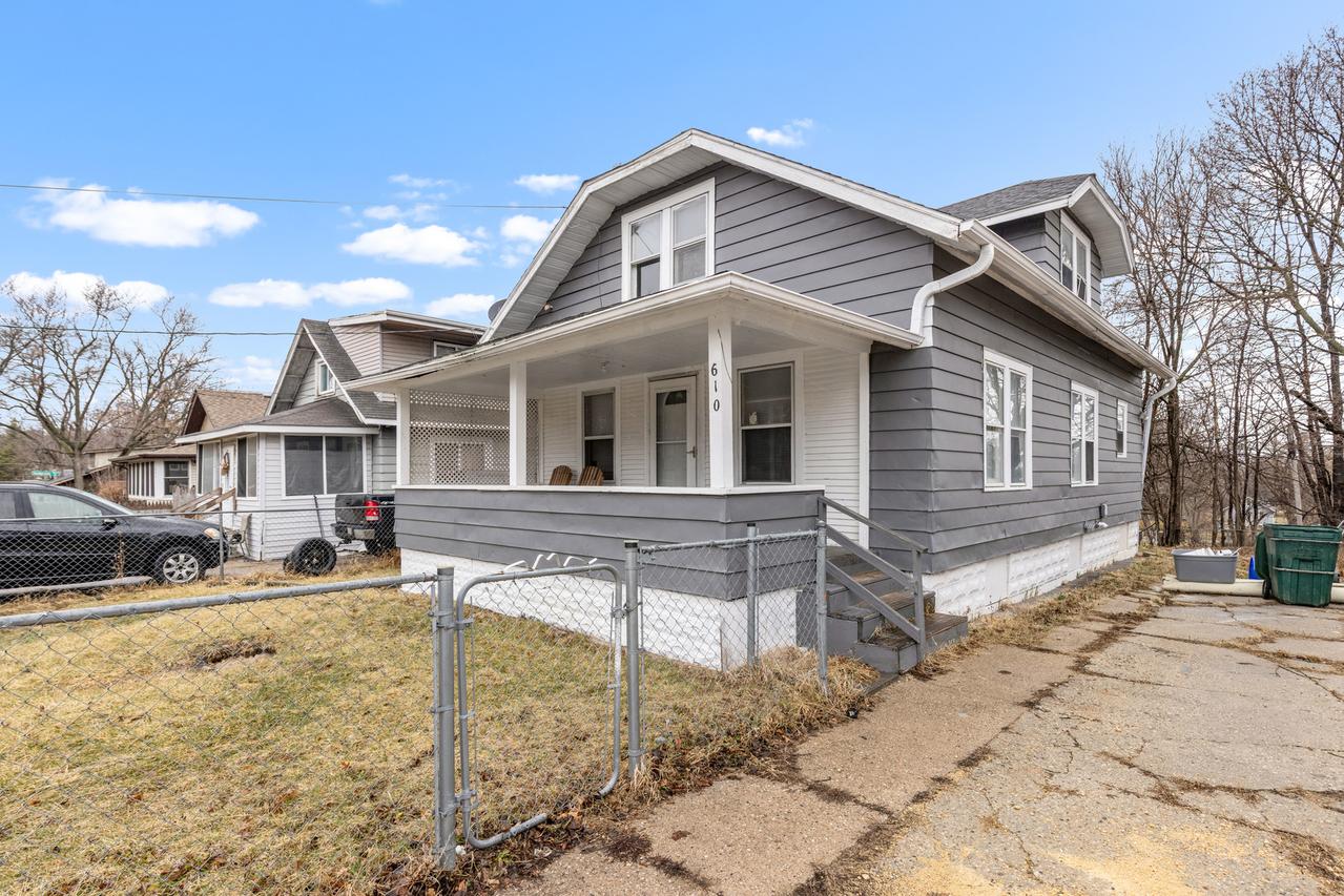 610 S Horace Ave., Rockford, IL 61102