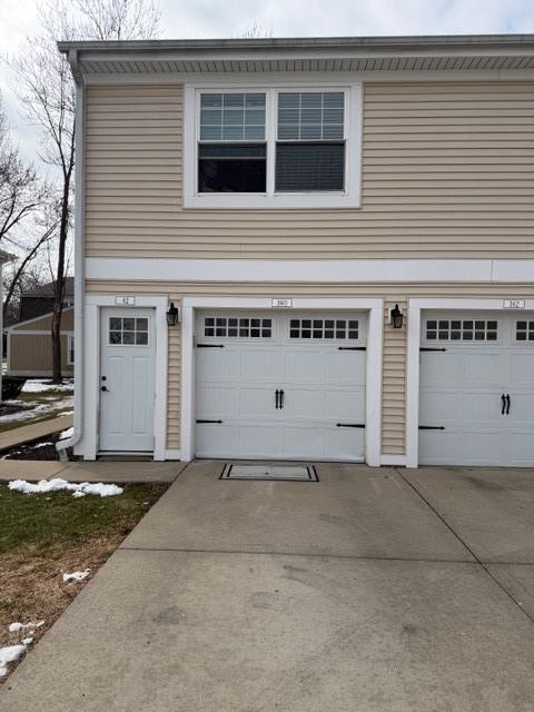 360 Meadow Ct., Vernon Hills, IL 60061