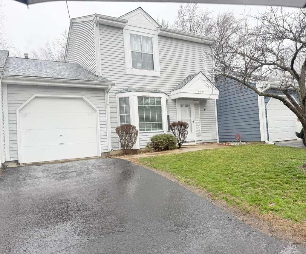640 Pleasant Pl., Island Lake, IL 60042