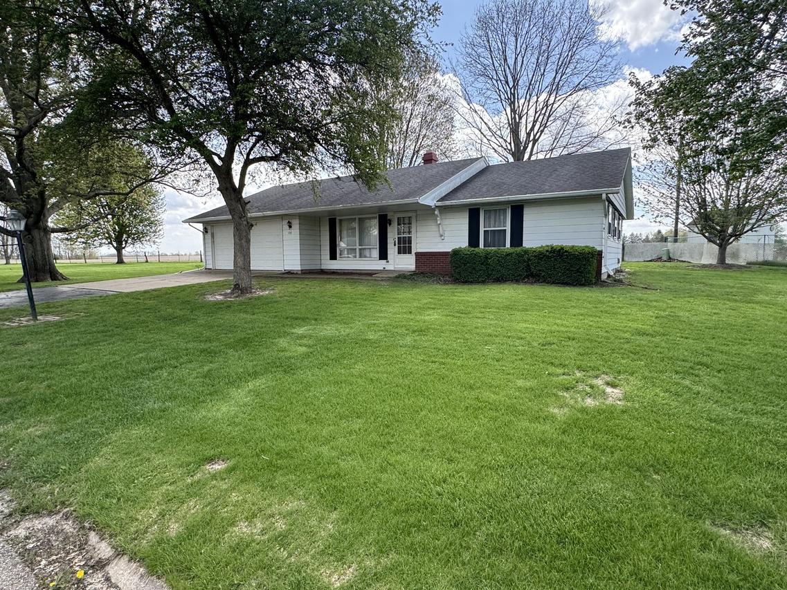 100 Hazelwood Dr., Wyanet, IL 61379