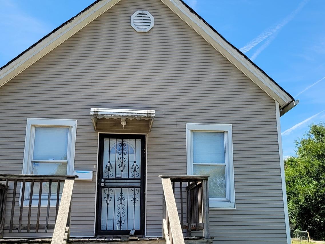 11720 S Wentworth Ave., Chicago, IL 60628