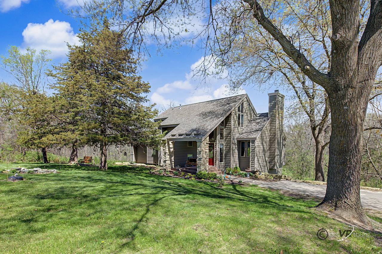 5 Knoll Ct., Galena, IL 61036