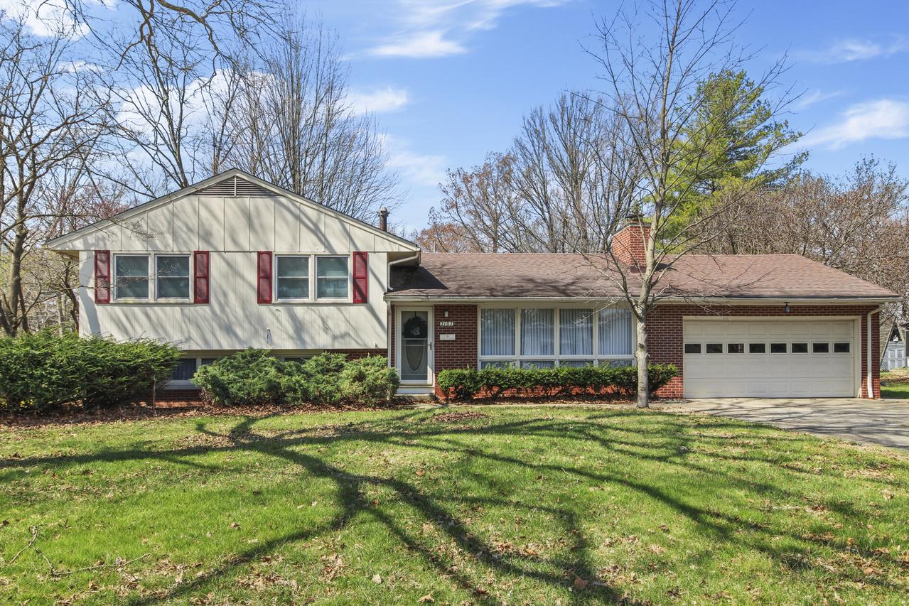 2107 S Zuppke Dr., Urbana, IL 61801