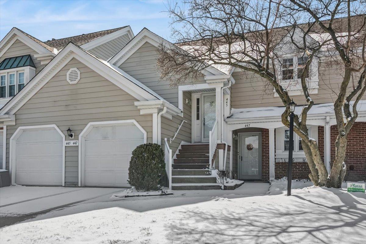 445 Park View Ter., Buffalo Grove, IL 60089