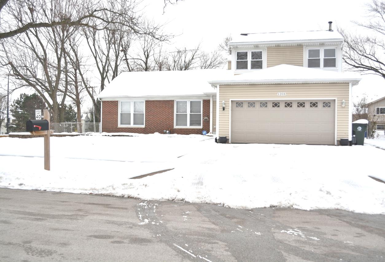 1203 Timber Dr., Elk Grove Village, IL 60007