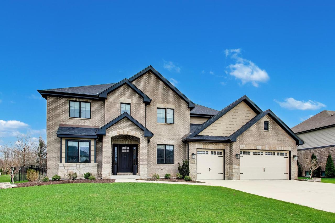 22843 Sara Springs Dr., Frankfort, IL 60423