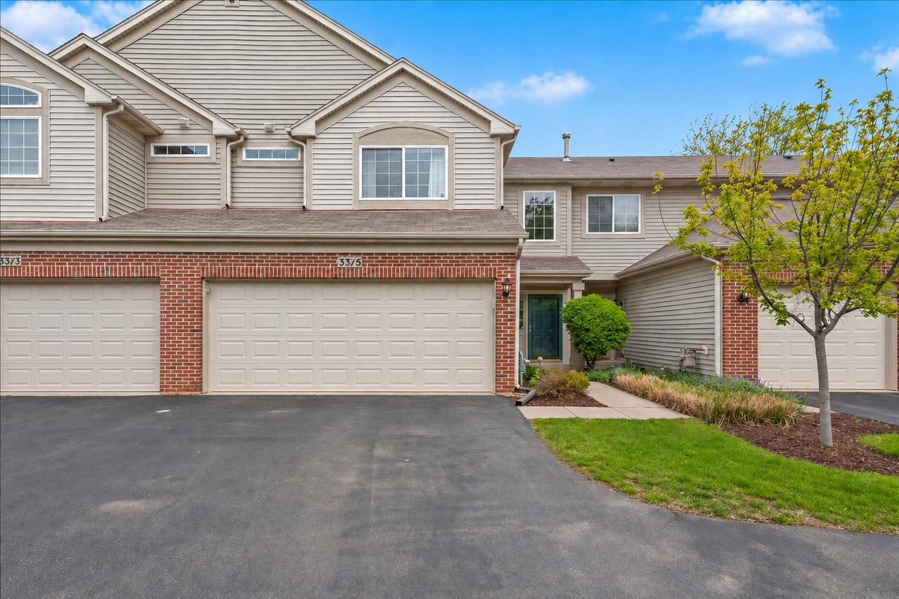 3315 Blue Ridge Dr., Carpentersville, IL 60110