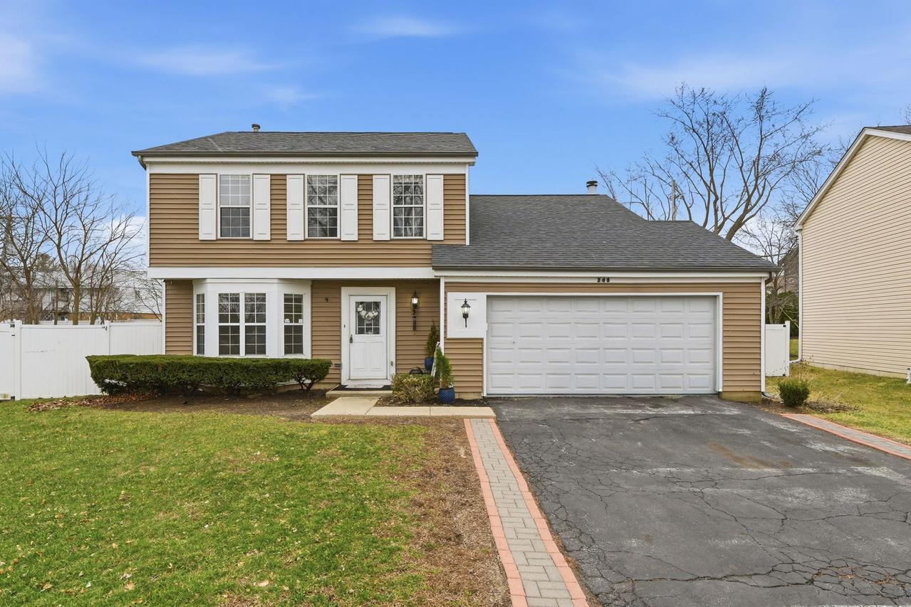 348 Richard Ct., Vernon Hills, IL 60061