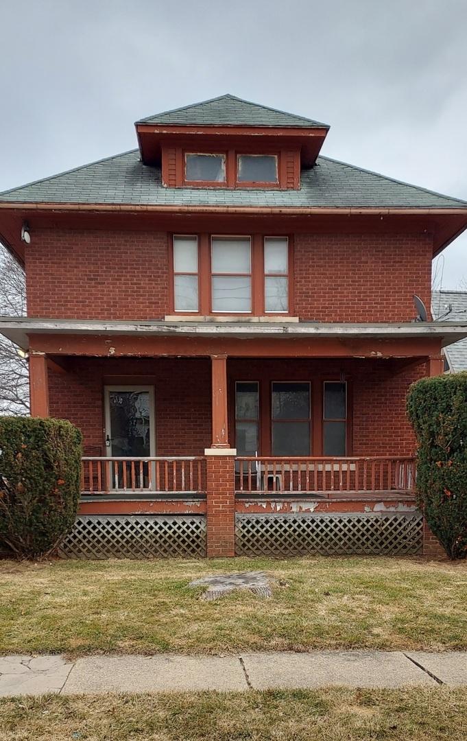 1231 S Float Ave., Freeport, IL 61032