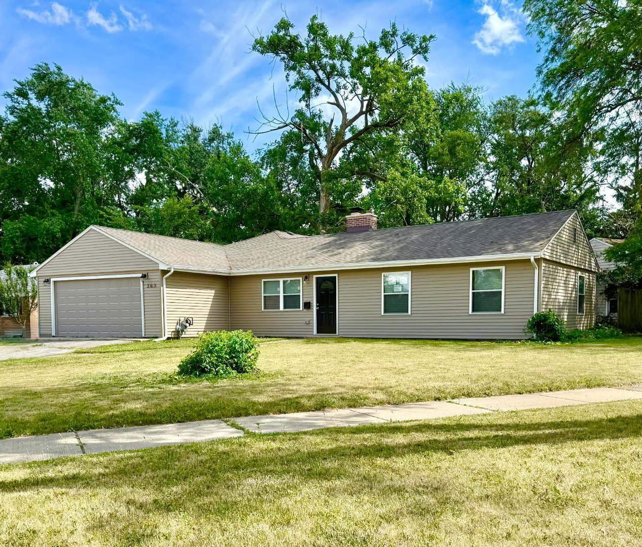 363 Indianwood Blvd., Park Forest, IL 60466