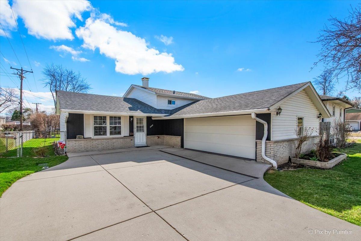 1411 Jill Ct., Glendale Heights, IL 60139