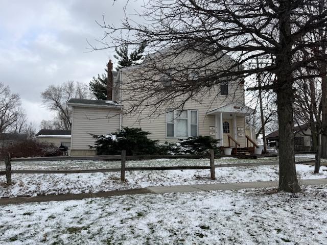 1108 W Front St., Bloomington, IL 61701