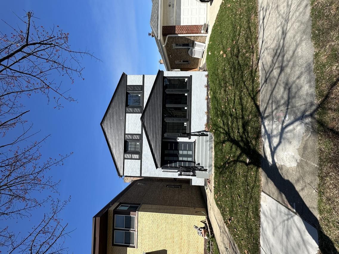 3024 W Fargo Ave., Chicago, IL 60645