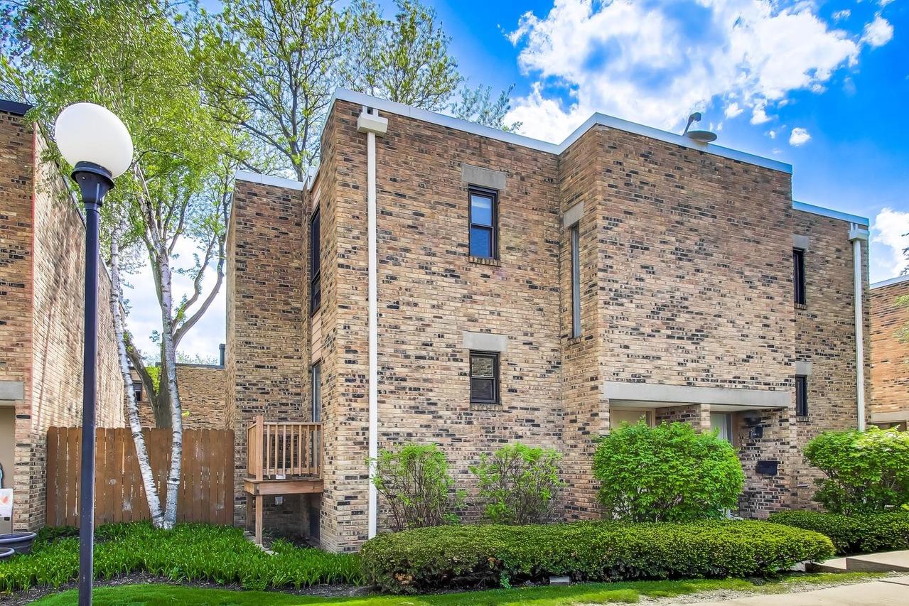 2006 Post Oak Pl., Schaumburg, IL 60173