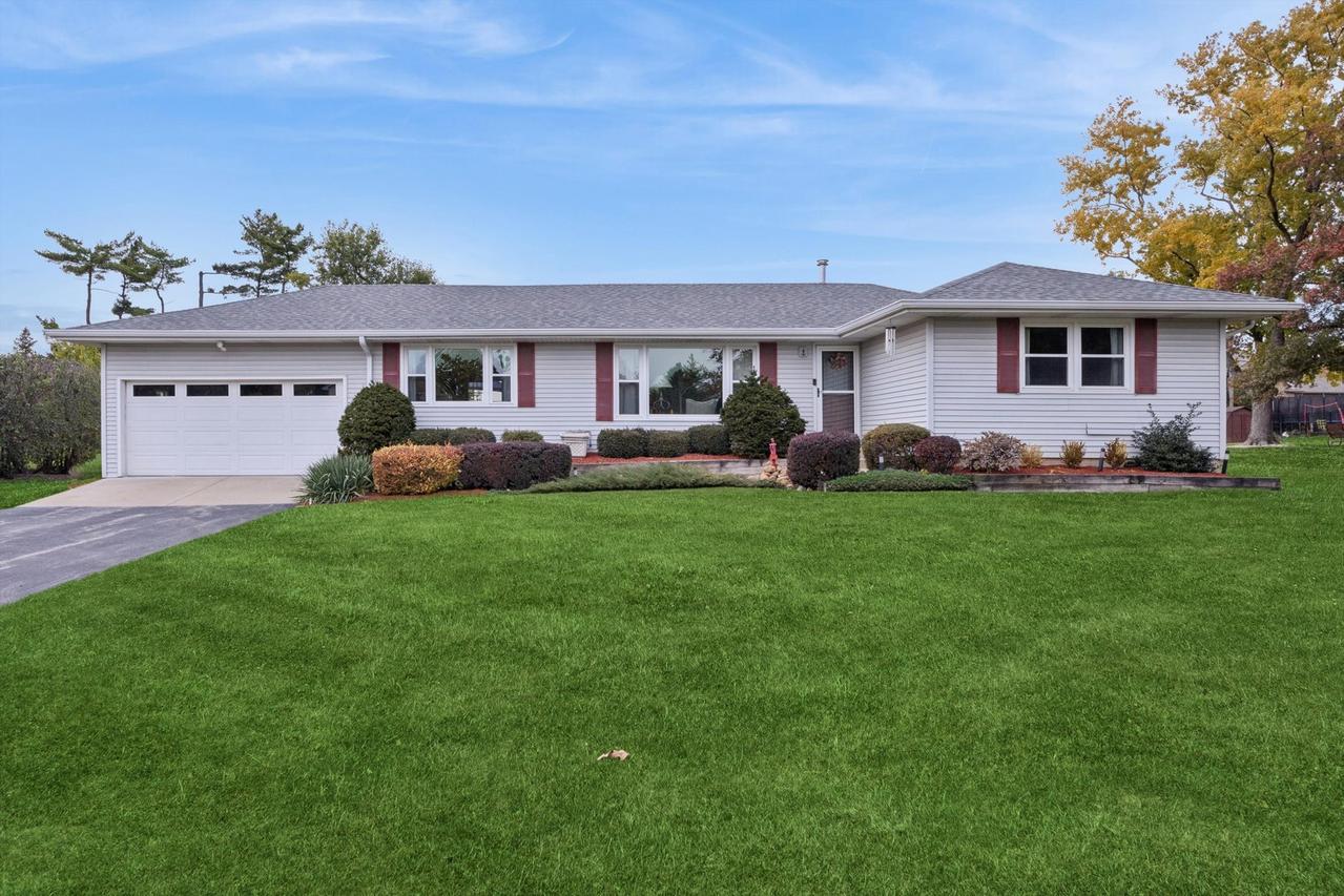 6940 Lorraine Dr., Countryside, IL 60525