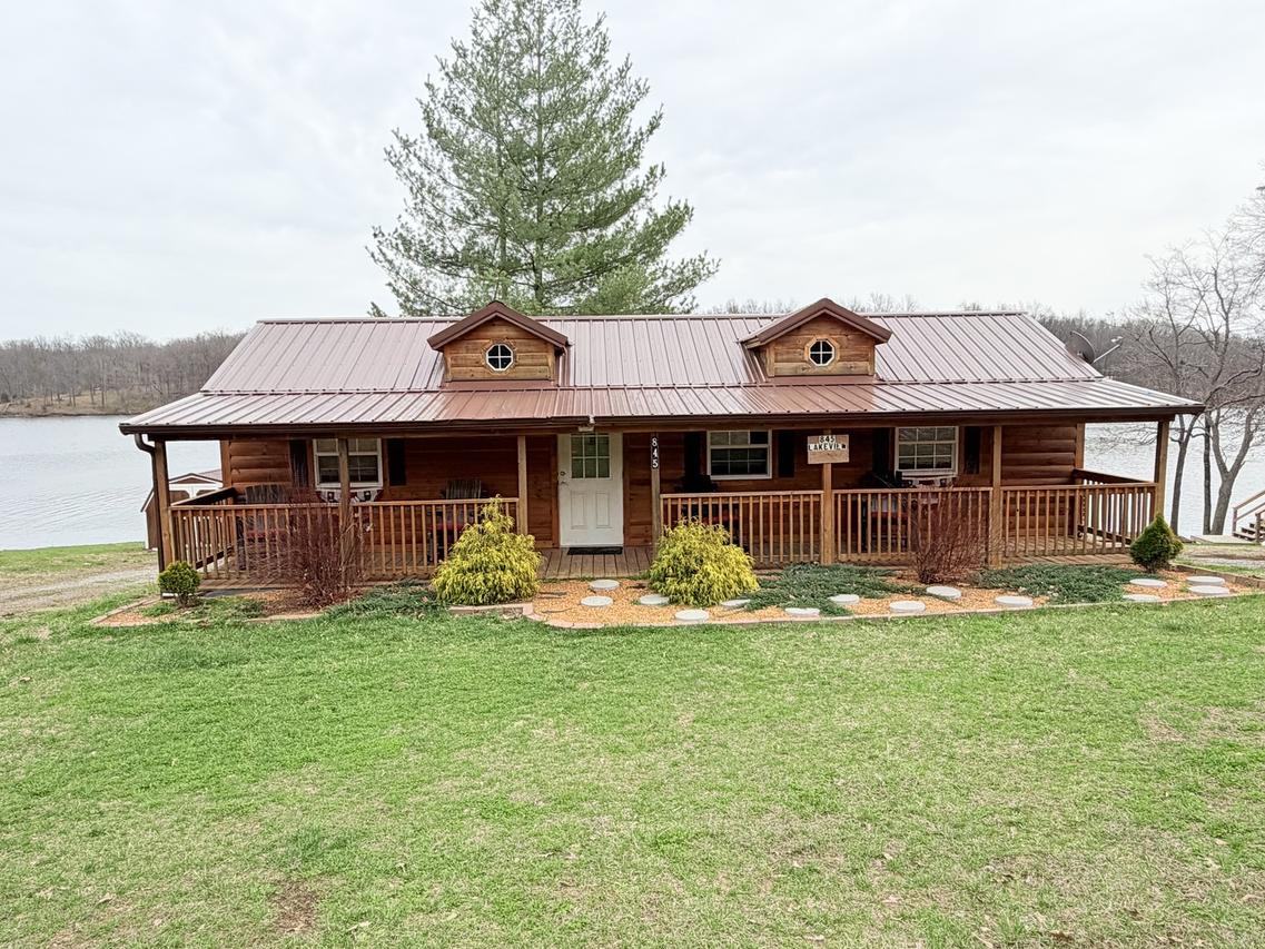 845 Lakeview Rd., Galatia, IL 62935