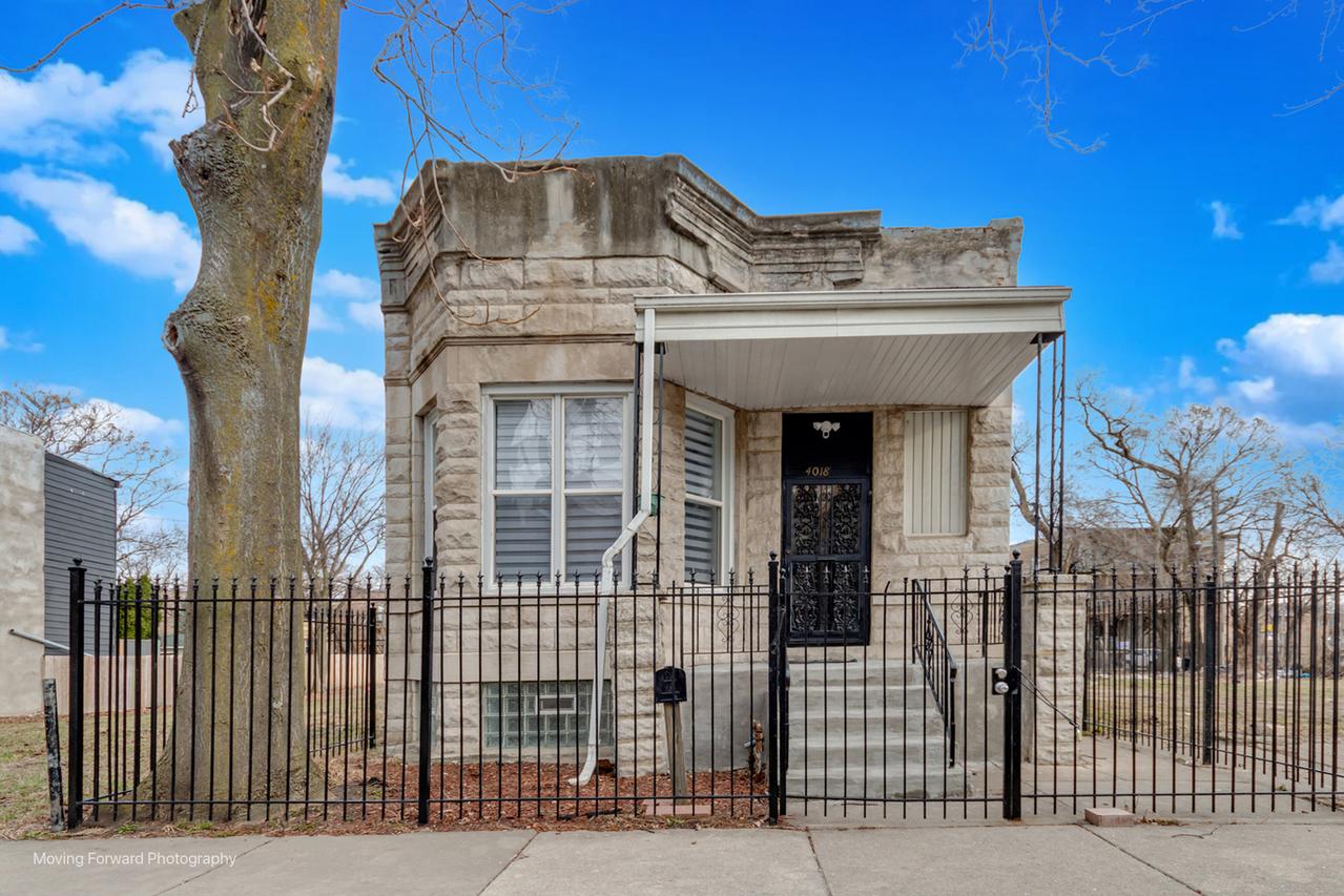 4018 W Arthington St., Chicago, IL 60624