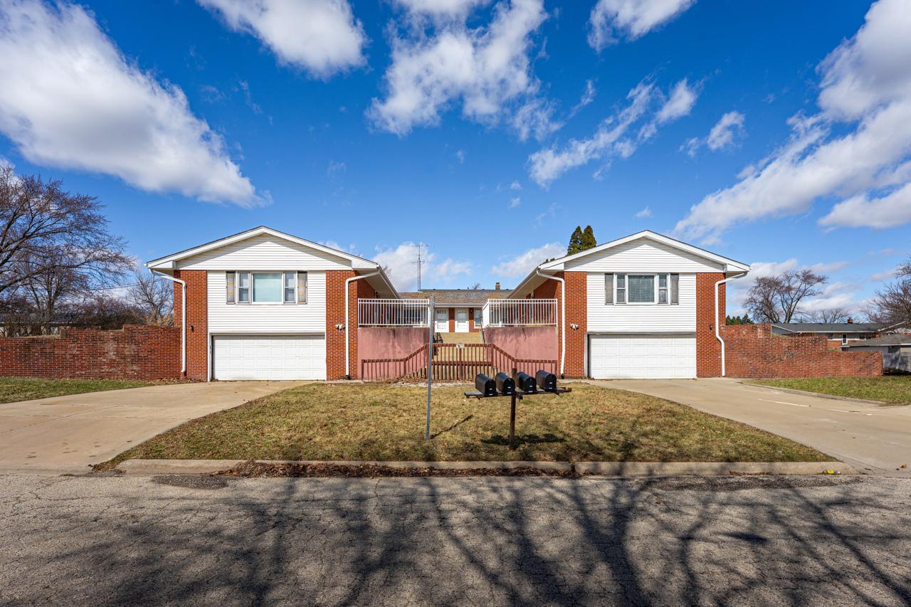 5870 Garrett Ln., Rockford, IL 61107