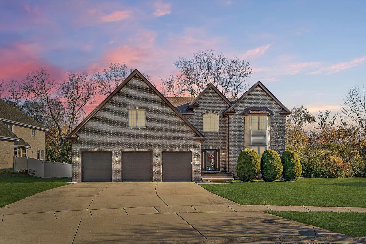 18309 Carrington Dr., Hazel Crest, IL 60429