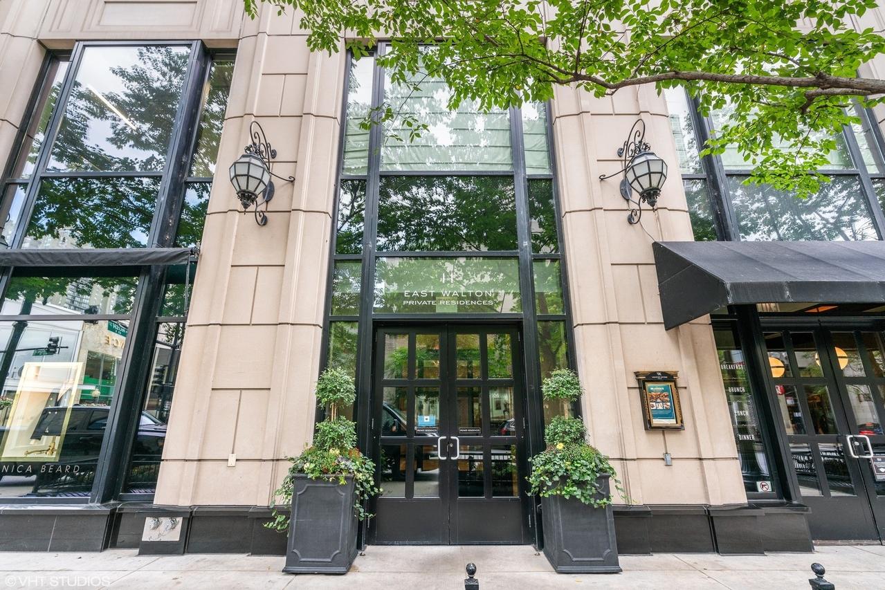 11 E Walton St. #4402, Chicago, IL 60611