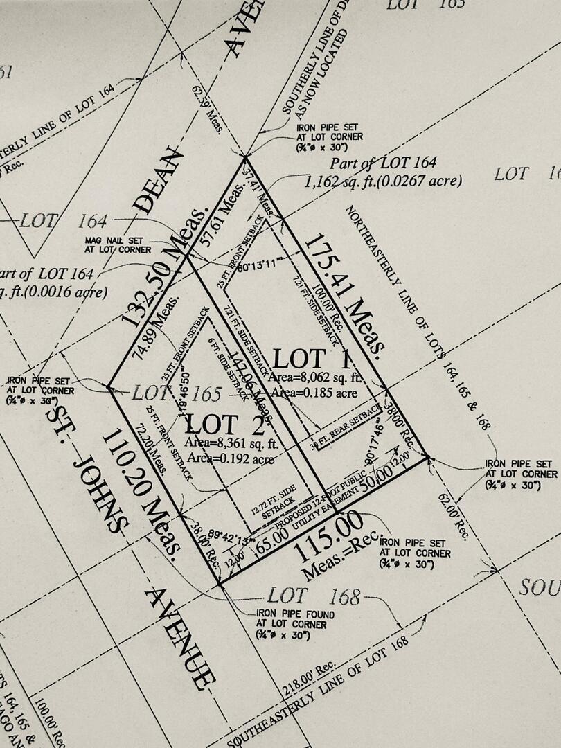 647 Saint Johns Ave., Highland Park, IL 60035