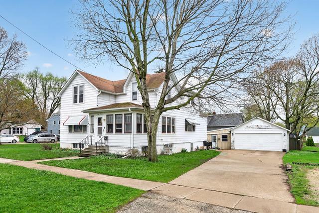 406 S Locust St., Sycamore, IL 60178