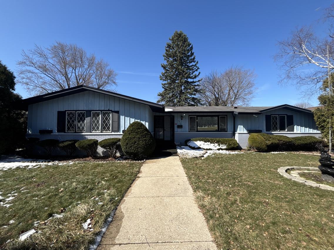 2508 Gabriel Ave., Zion, IL 60099