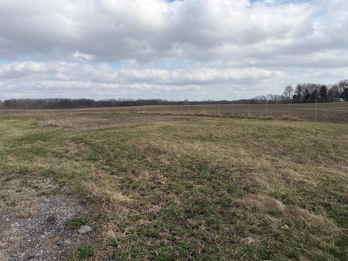 Highcross Rd., Urbana, IL 61802