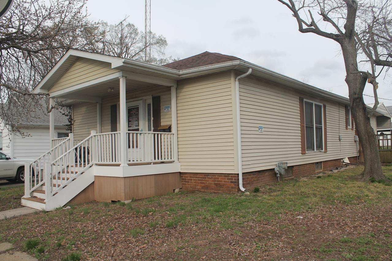 120 S 12th St., Herrin, IL 62948