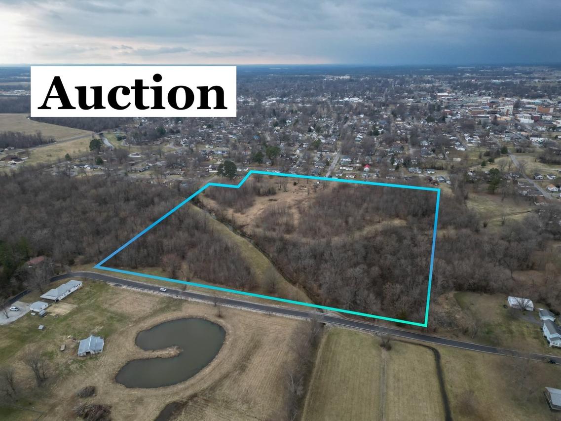 705 E Everett St., Marion, IL 62959