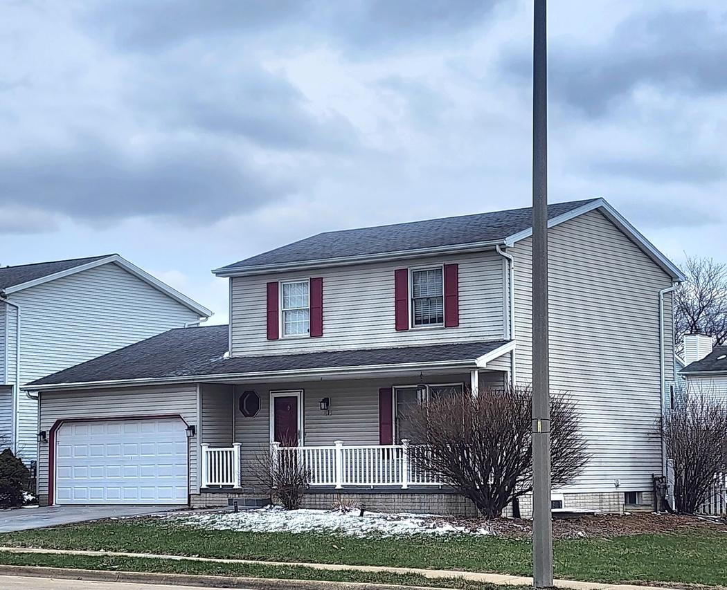 1615 Fairfield Dr., Normal, IL 61761