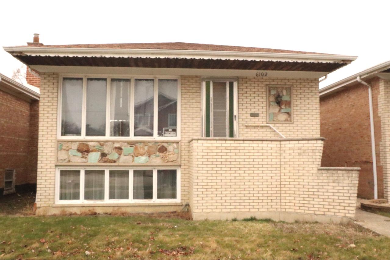 6102 W 64th St., Chicago, IL 60638