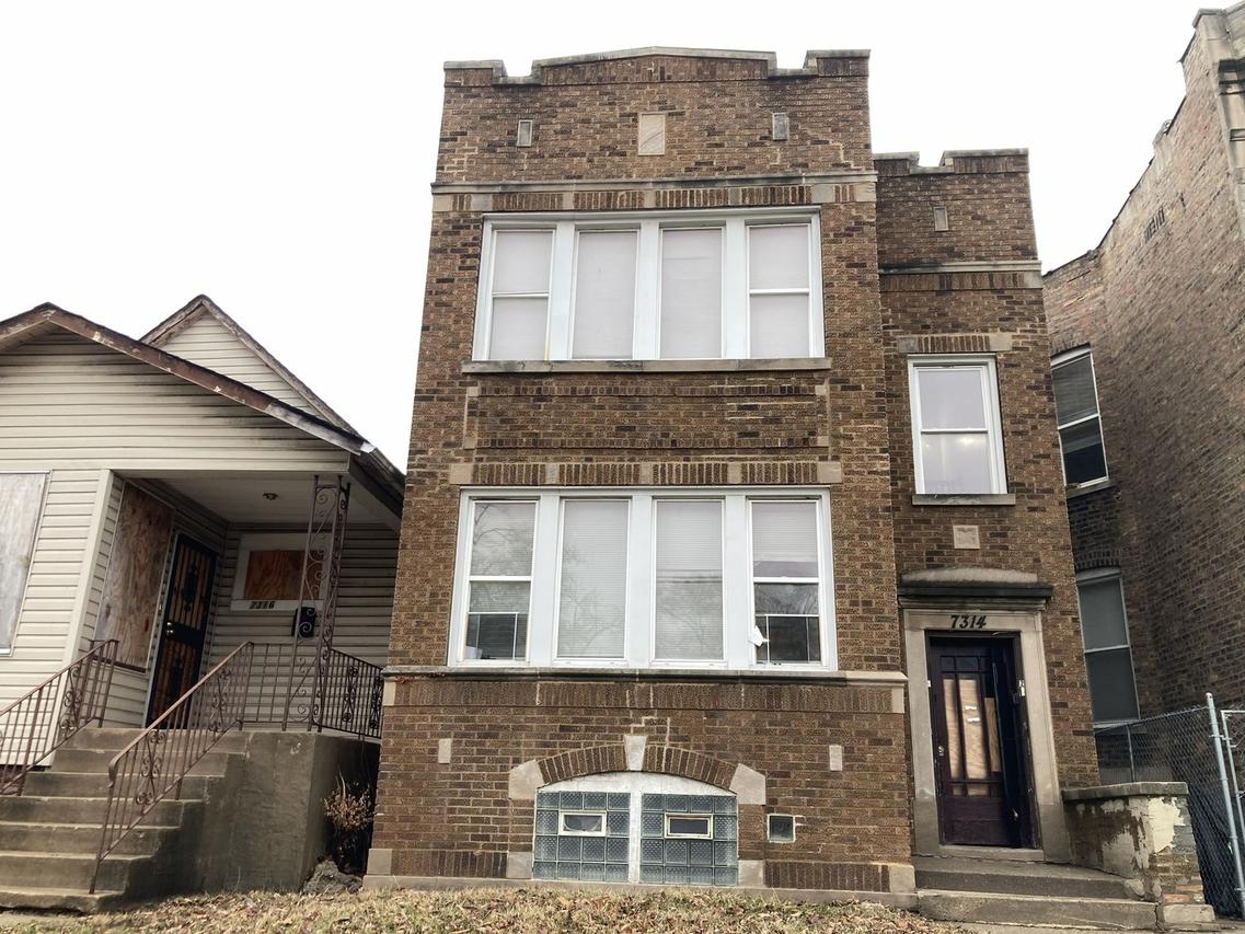 7314 S University Ave., Chicago, IL 60619