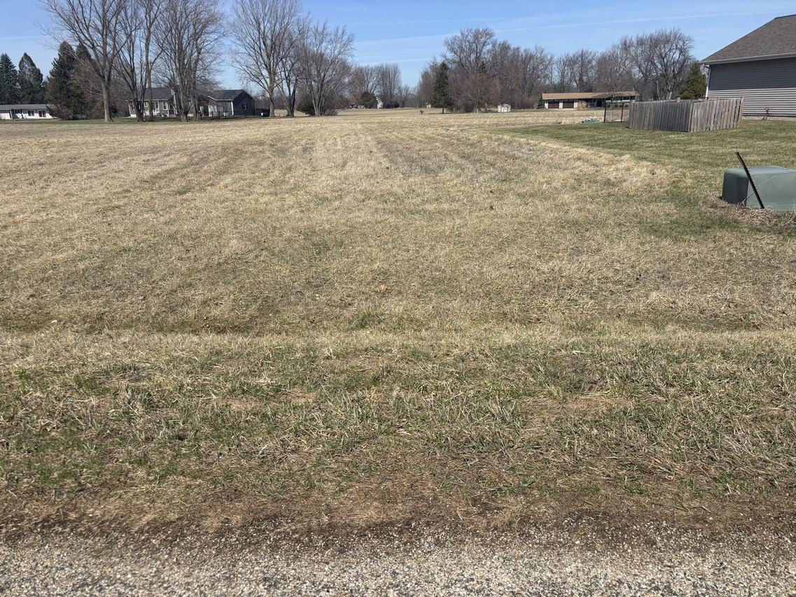 932 Willow Wood Dr., Varna, IL 61375