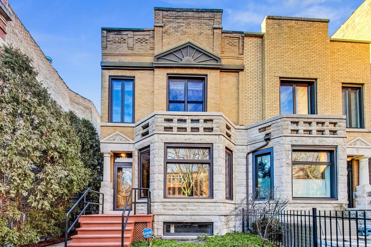 [Address Hidden by Seller], Chicago, IL 60613