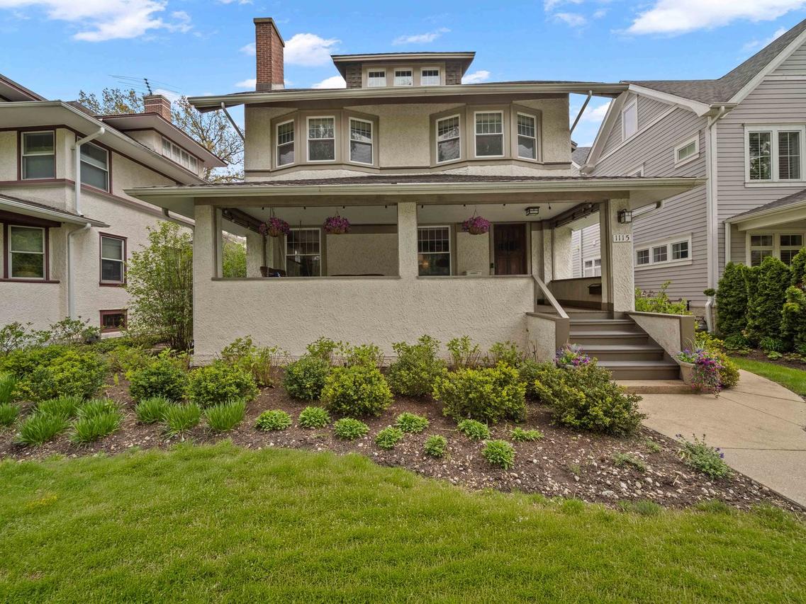 1115 Forest Ave., Wilmette, IL 60091