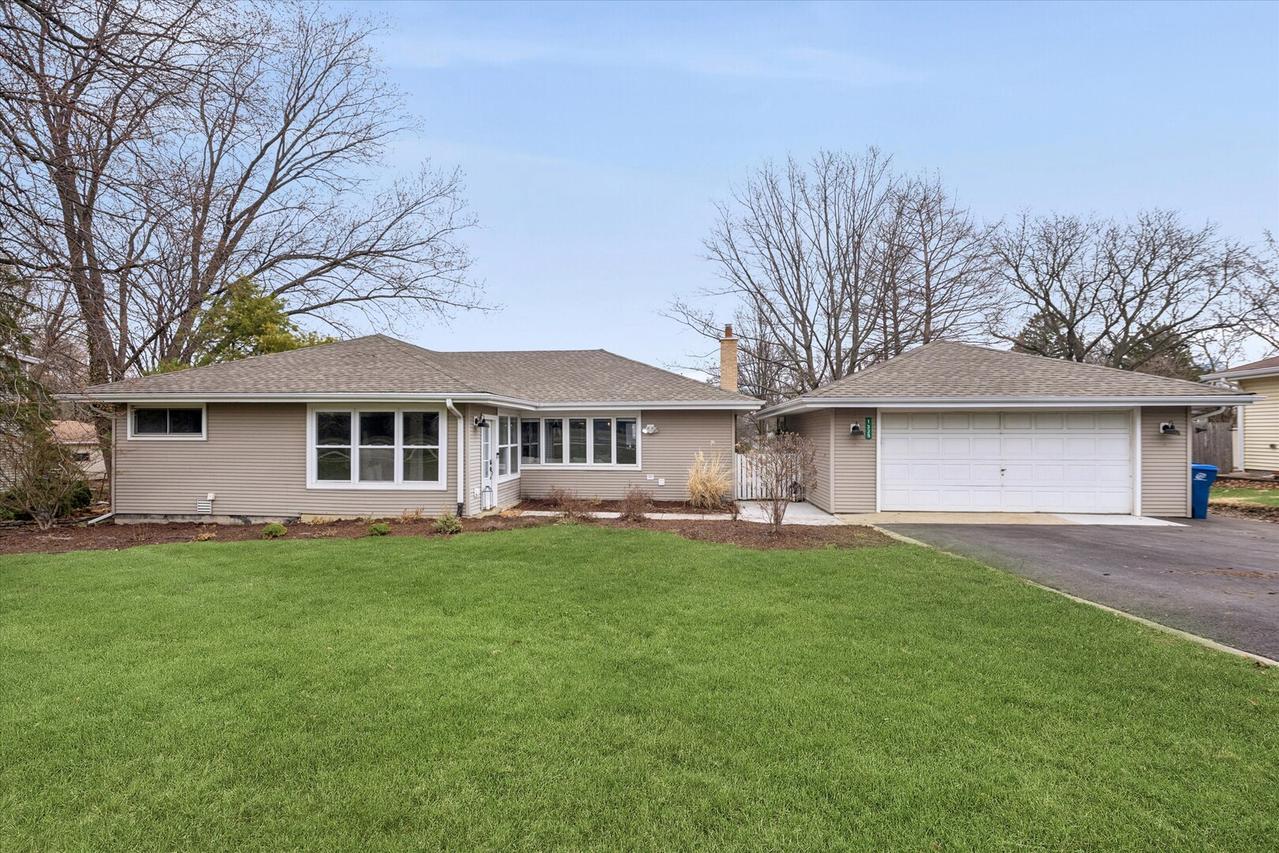 1335 S Villa Ave., Villa Park, IL 60181