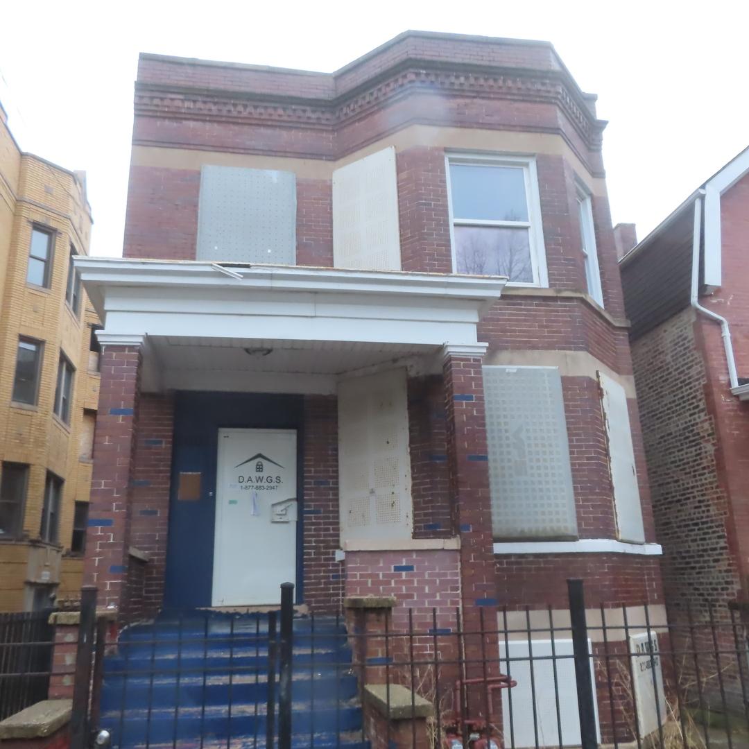 5607 S Emerald Ave., Chicago, IL 60621