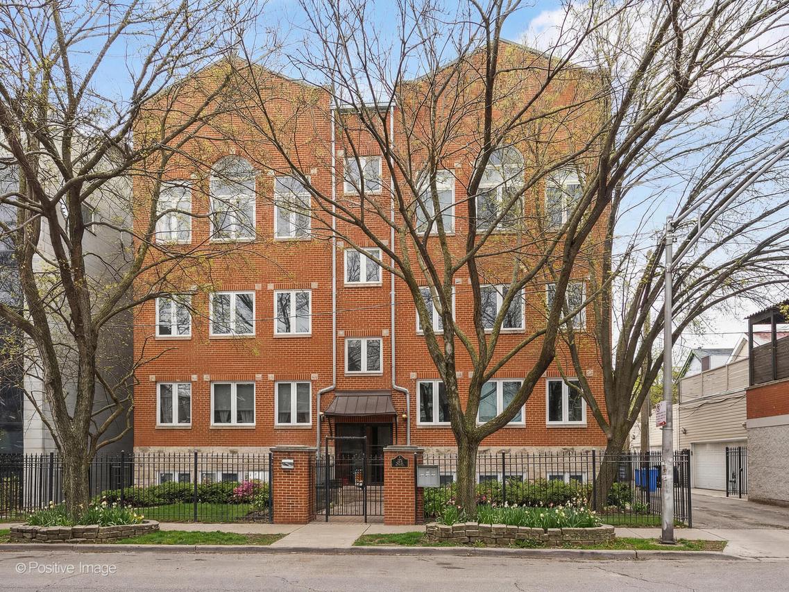1714 W Le Moyne St. #3W, Chicago, IL 60622