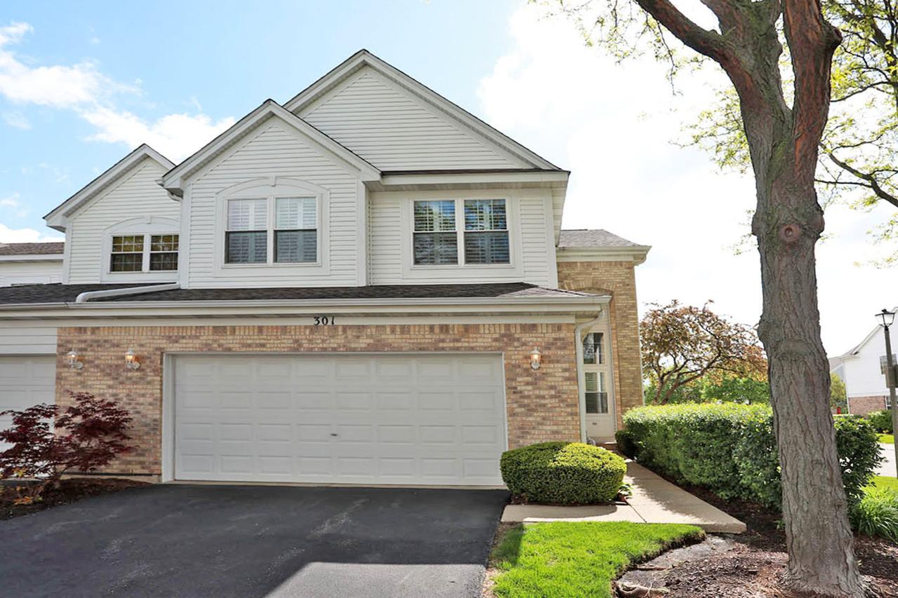 301 Bay Dr., Itasca, IL 60143