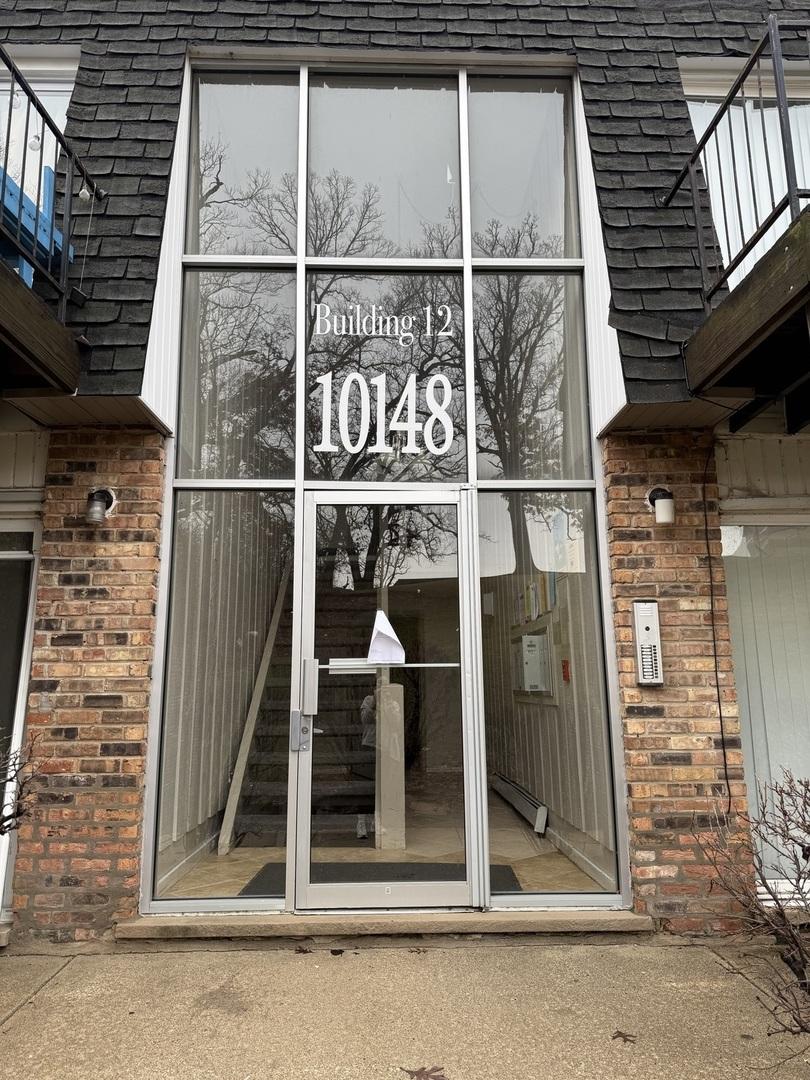 10148 S 84th Ter. #315, Palos Hills, IL 60465