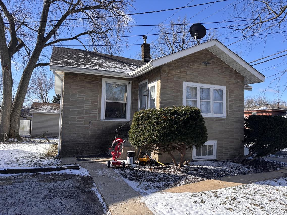 14 W 31st St., Steger, IL 60475