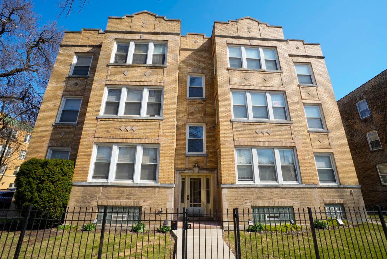 4457 N Central Park Ave. #3, Chicago, IL 60625