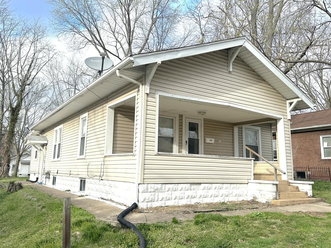 1308 Maple St., Murphysboro, IL 62966