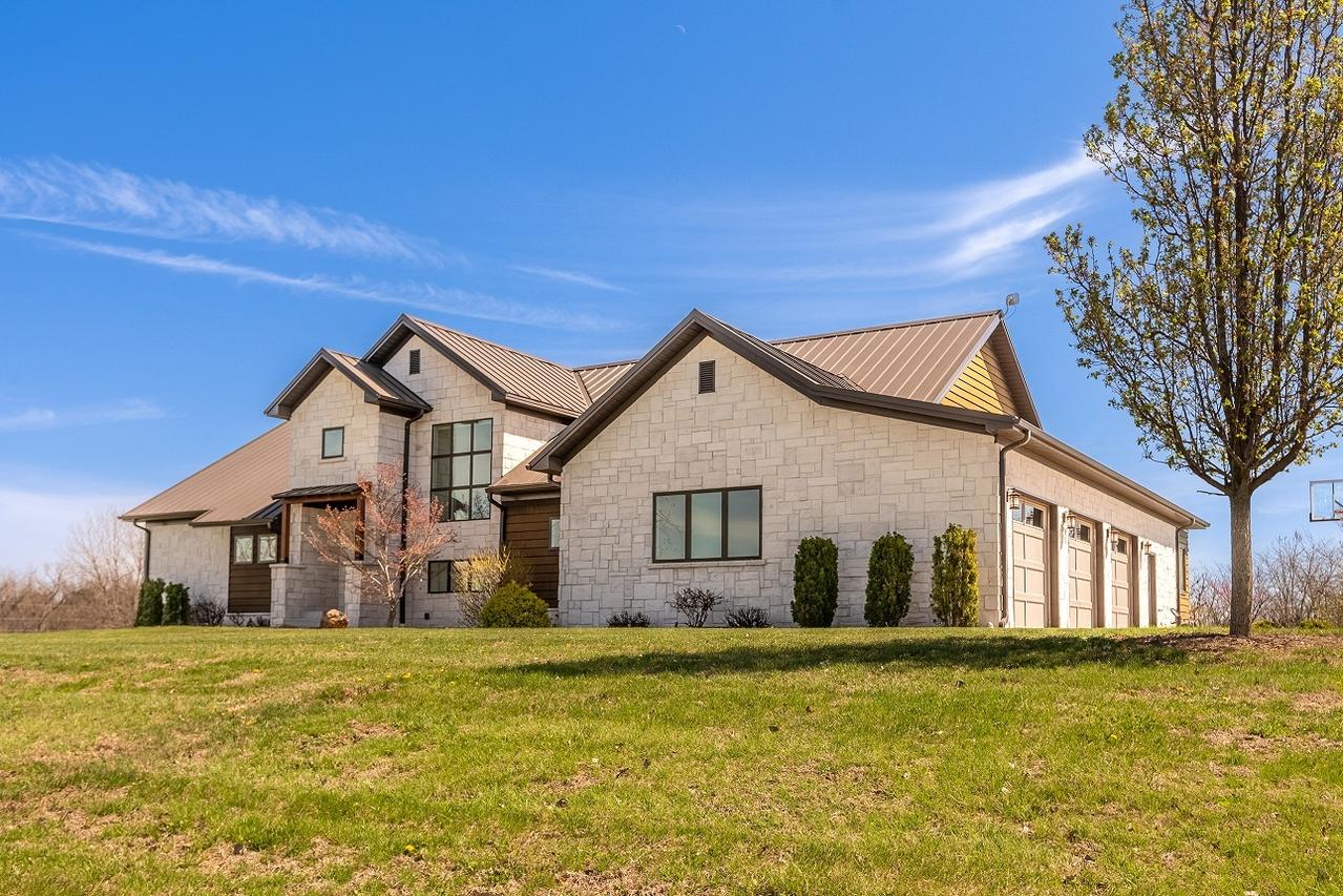 9909 Decatur Rd., Marion, IL 62959