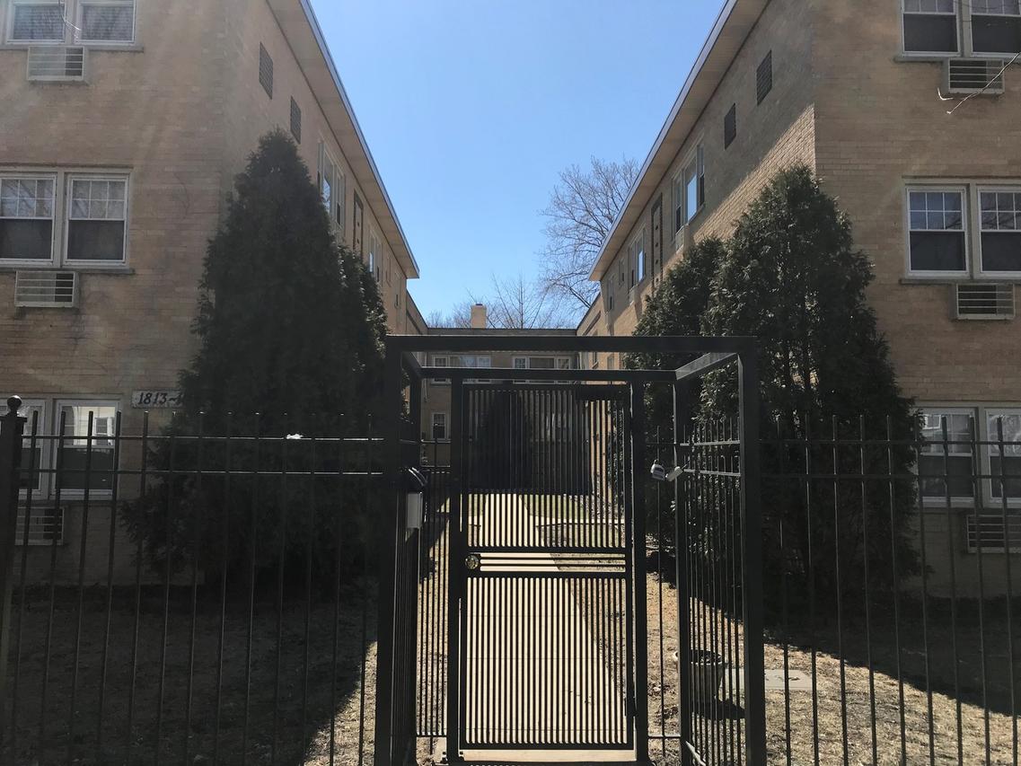 1815 W Touhy Ave. #1, Chicago, IL 60626