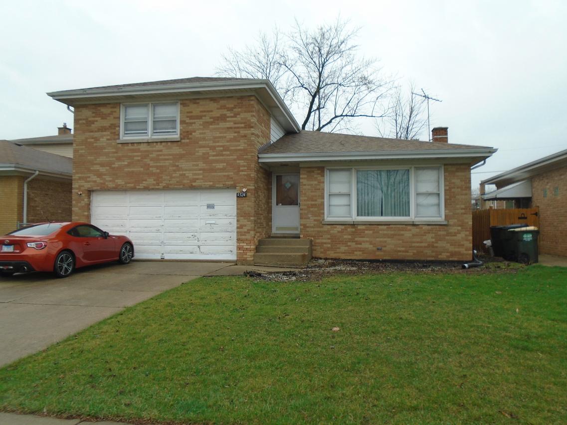 8524 N Ottawa Ave., Niles, IL 60714